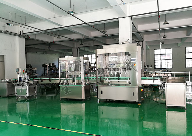 江蘇牡丹籽油灌裝機設(shè)備展示