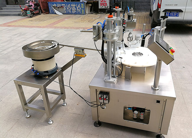 醫(yī)藥試劑灌裝機(jī)生產(chǎn)線(xiàn)
